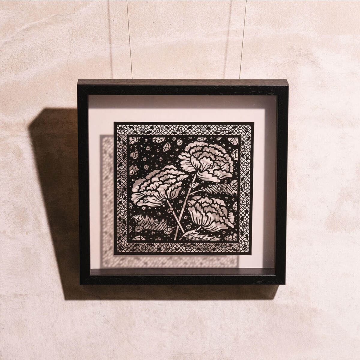 フレームの中の花